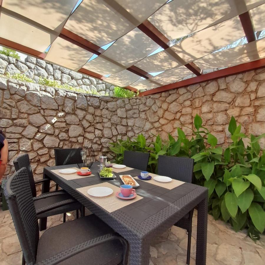 2-Bedroom Apartment 300M From Beach In Punat Exteriér fotografie